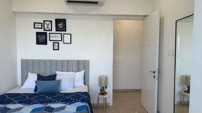 Bedroom Image of 1050 Sq.ft 2 BHK Apartment / Flat for sale in Godrej The Trees, Vikhroli East Mumbai for Rs. 33000000