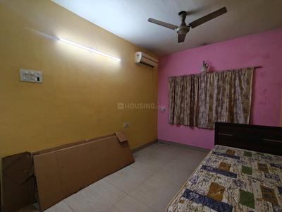 Bedroom Image of 1000 Sq.ft 2 BHK Apartment / Flat for rent in Naktala Kolkata for Rs. 26000