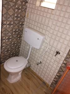 Bathroom Image of 680 Sq.ft 2 BHK Apartment / Flat for sale in Rajpur Kolkata for Rs. 2900000