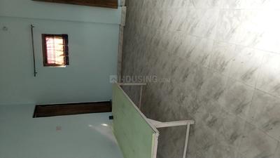 Living Room Image of 450 Sq.ft 1 BHK Apartment / Flat for rent in Mirpur Kanpur for Rs. 10000