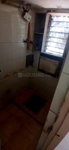 Bathroom Image of 225 Sq.ft 1 RK Apartment / Flat for rent in Powai Mumbai for Rs. 17000