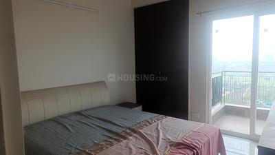 Bedroom One Image of 1525 Sq.ft 3 BHK Apartment / Flat for rent in Fragrance Homes, Siddharth Vihar Ghaziabad for Rs. 35000