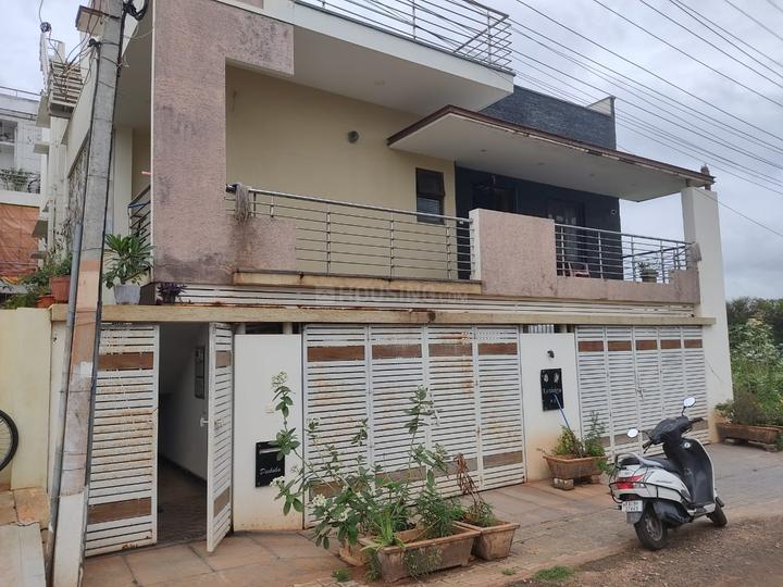 Preethi Layout Building 1