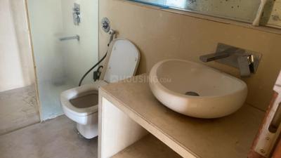Image of 1250 Sq.ft 2 BHK Apartment / Flat for rent in RNA Continental, Chembur, Mumbai for Rs. 92000