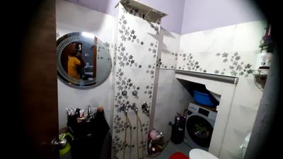 Image of 800 Sq.ft 2 BHK Builder Floor for sale in Dilshad Garden, New Delhi for Rs. 4500000