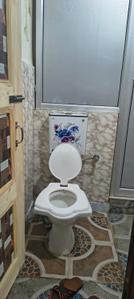 Bathroom Image of 1500 Sq.ft 1 RK Apartment / Flat for rent in Chanpora Srinagar for Rs. 18000