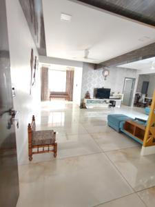 Hall Image of 1800 Sq.ft 3 BHK Apartment / Flat for sale in Ellisbridge Ahmedabad for Rs. 18500000
