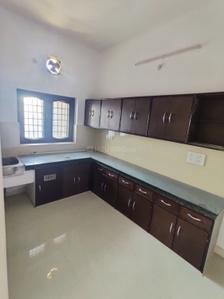 Kitchen Image of 3500 Sq.ft 3 BHK Builder Floor for rent in Rabindra Palli Colony Lucknow for Rs. 25000