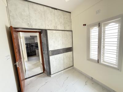 Bedroom Image of 600 Sq.ft 1 BHK Independent House for rent in Varanasi Bengaluru for Rs. 15000