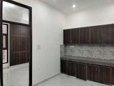 Living Room Image of 750 Sq.ft 2 BHK Apartment / Flat for sale in CI Golf City, Kambakshpur Noida for Rs. 3087300