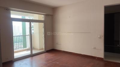 Bedroom Image of 3302 Sq.ft 3 BHK Apartment / Flat for rent in Parx Laureate, Sector 108 Noida for Rs. 85000