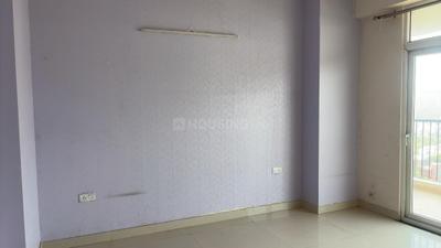 Bedroom Image of 3302 Sq.ft 3 BHK Apartment / Flat for rent in Parx Laureate, Sector 108 Noida for Rs. 85000