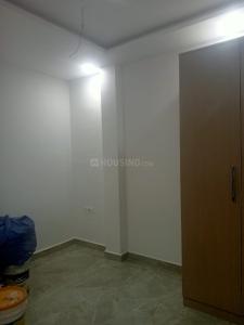 Bedroom Image of 550 Sq.ft 1 BHK Builder Floor for sale in Shalimar Bagh New Delhi for Rs. 4500000