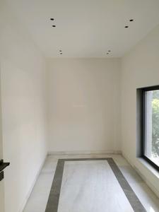 Study Room Image of 4050 Sq.ft 4 BHK Builder Floor for sale in Model Town New Delhi for Rs. 85000000