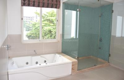Image of 2340 Sq.ft 3.5 BHK Apartment / Flat for rent in Marvel Arco, Hadapsar, Pune for Rs. 90000