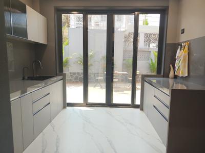 Kitchen Image of 2800 Sq.ft 4 BHK Villa for sale in Parsi Colony Lonavala for Rs. 47500000