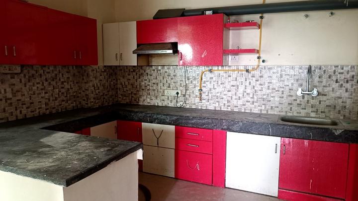 Hoshangabad Road Main Image 1