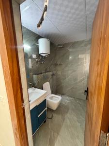 Image of 1300 Sq.ft 2.5 BHK Apartment / Flat for rent in RG Luxury, Noida Extension, Greater Noida for Rs. 25000