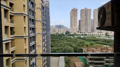 Image of 1020 Sq.ft 2 BHK Apartment / Flat for sale in Mahalaxmi Zen Estate, Kharadi, Pune for Rs. 10700000