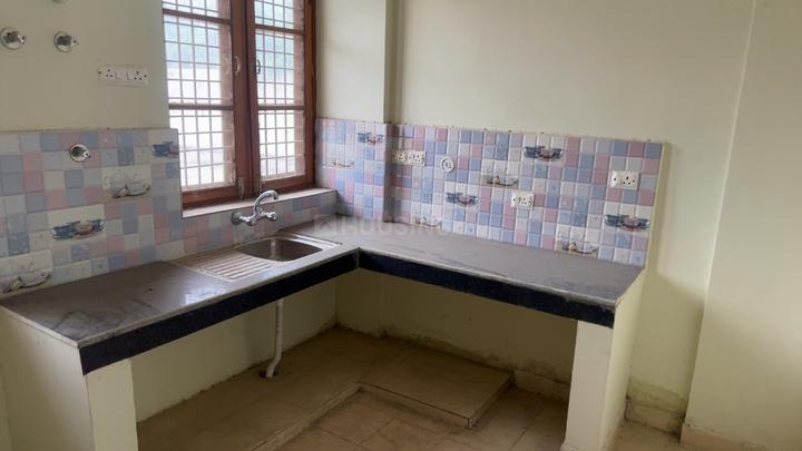 LDA Ratanlok Apartment Main Image 1