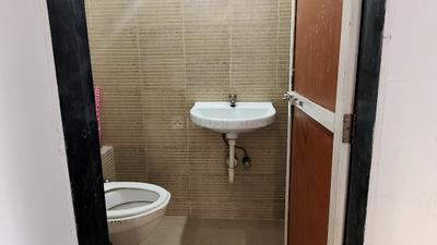 Image of 600 Sq.ft 1 BHK Apartment / Flat for sale in M D Madhuban CHS, Dahisar East, Mumbai for Rs. 7500000