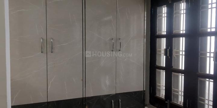 Savina, Hiran Magri Wardrobe 1