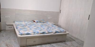 Bedroom Image of 1350 Sq.ft 2 BHK Builder Floor for rent in Hiran Magri Udaipur for Rs. 17500