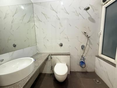 Image of 1680 Sq.ft 3 BHK Apartment / Flat for rent in Omkar Alta Monte, Malad East, Mumbai for Rs. 135000