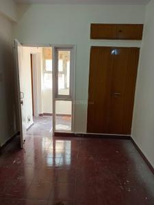 Bedroom Image of 900 Sq.ft 2 BHK Apartment / Flat for sale in Saraswati Kunj, Patparganj New Delhi for Rs. 13000000