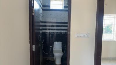 Bathroom Image of 600 Sq.ft 1 BHK Apartment / Flat for rent in Medahalli Bengaluru for Rs. 13500