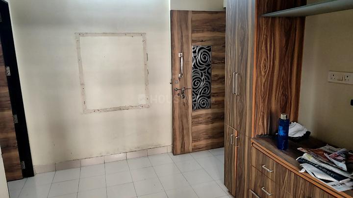 I C Colony, Borivali West Main Image 1