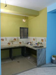 Kitchen Image of 850 Sq.ft 3 BHK Apartment / Flat for sale in Picnic Garden Kolkata for Rs. 2700000