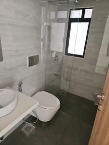 Common Bathroom Image of 1322 Sq.ft 2 BHK Apartment / Flat for sale in Lodha Primero, Lower Parel Mumbai for Rs. 50000000