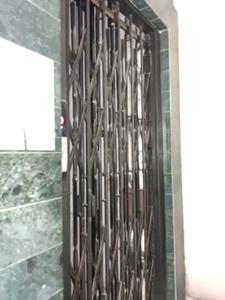 Lift Image of 750 Sq.ft 2 BHK Apartment / Flat for sale in Tollygunge Kolkata for Rs. 4500000
