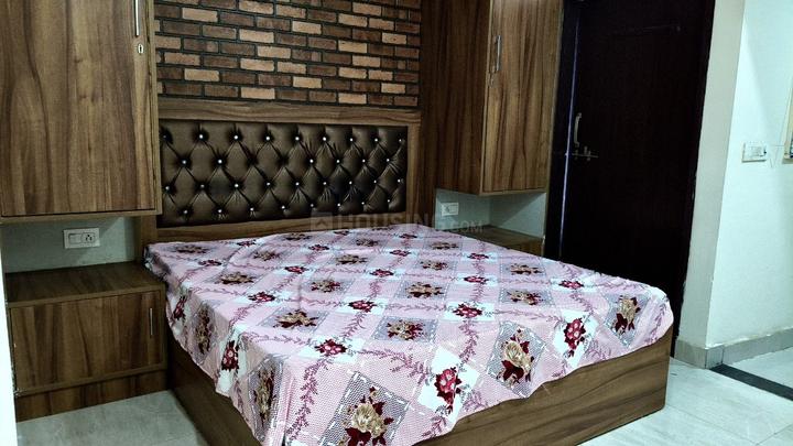 V block DLF phase 3 Bedroom 1