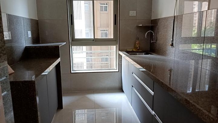Gurukrupa Marina Enclave Main Image 1