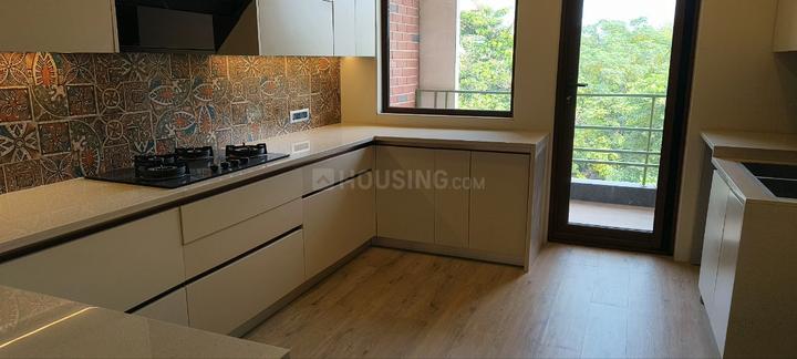 DLF Phase 4 Main Image 1