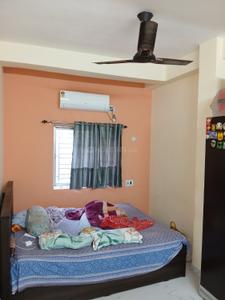Bedroom Image of 800 Sq.ft 2 BHK Apartment / Flat for sale in Paschim Putiary Kolkata for Rs. 2200000