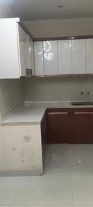 Kitchen Image of 850 Sq.ft 3 BHK Apartment / Flat for sale in DLF Ankur Vihar Ghaziabad for Rs. 2950000