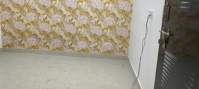Bedroom Image of 650 Sq.ft 2 BHK Apartment / Flat for sale in DLF Ankur Vihar Ghaziabad for Rs. 2250000