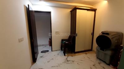Bedroom Image of 1050 Sq.ft 2 BHK Apartment / Flat for sale in SAP Homes, Sector 73 Noida for Rs. 4500000