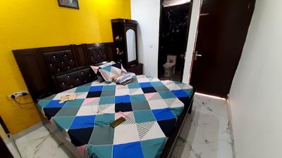 Bedroom Image of 1050 Sq.ft 2 BHK Apartment / Flat for sale in SAP Homes, Sector 73 Noida for Rs. 4500000