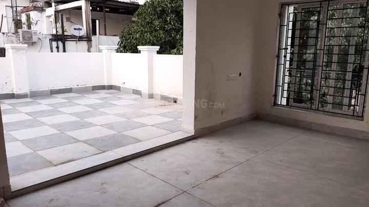 STANDALONE APARTMENT Main Image 1