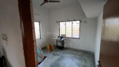 Bedroom Image of 610 Sq.ft 2 BHK Apartment / Flat for sale in Dakshineswar Kolkata for Rs. 2100000