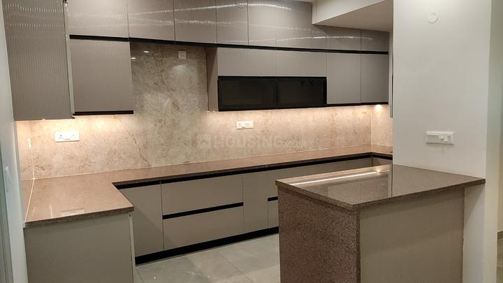 CRD Golden Castle Main Image 1