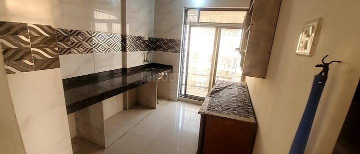 Pyramid Sirvi Height Main Image 1