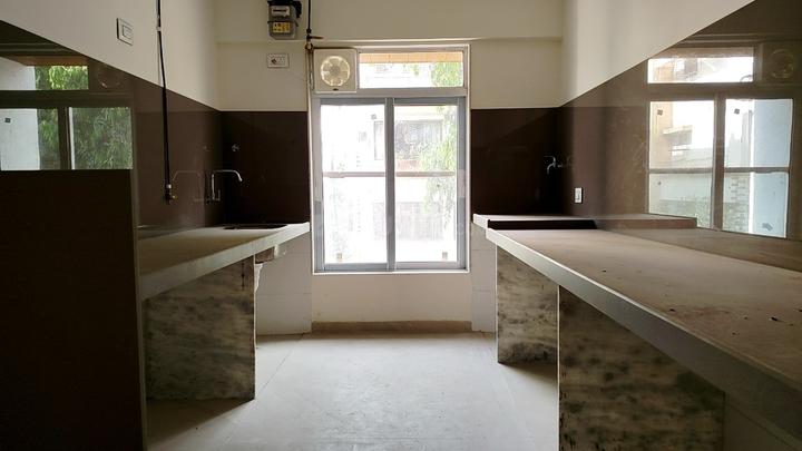 Netaji Subhash Nagar, Vile Parle East Main Image 1