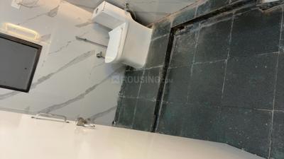 Bathroom Image of 900 Sq.ft 1 BHK Independent House for rent in Sector 46 Gurgaon for Rs. 36000