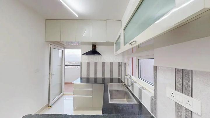 Myhna Maple Main Image 1