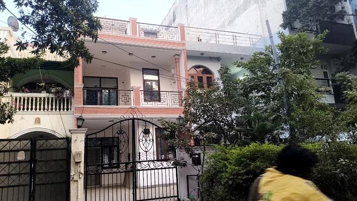 Sushant lok 1 C block Bedroom One 1